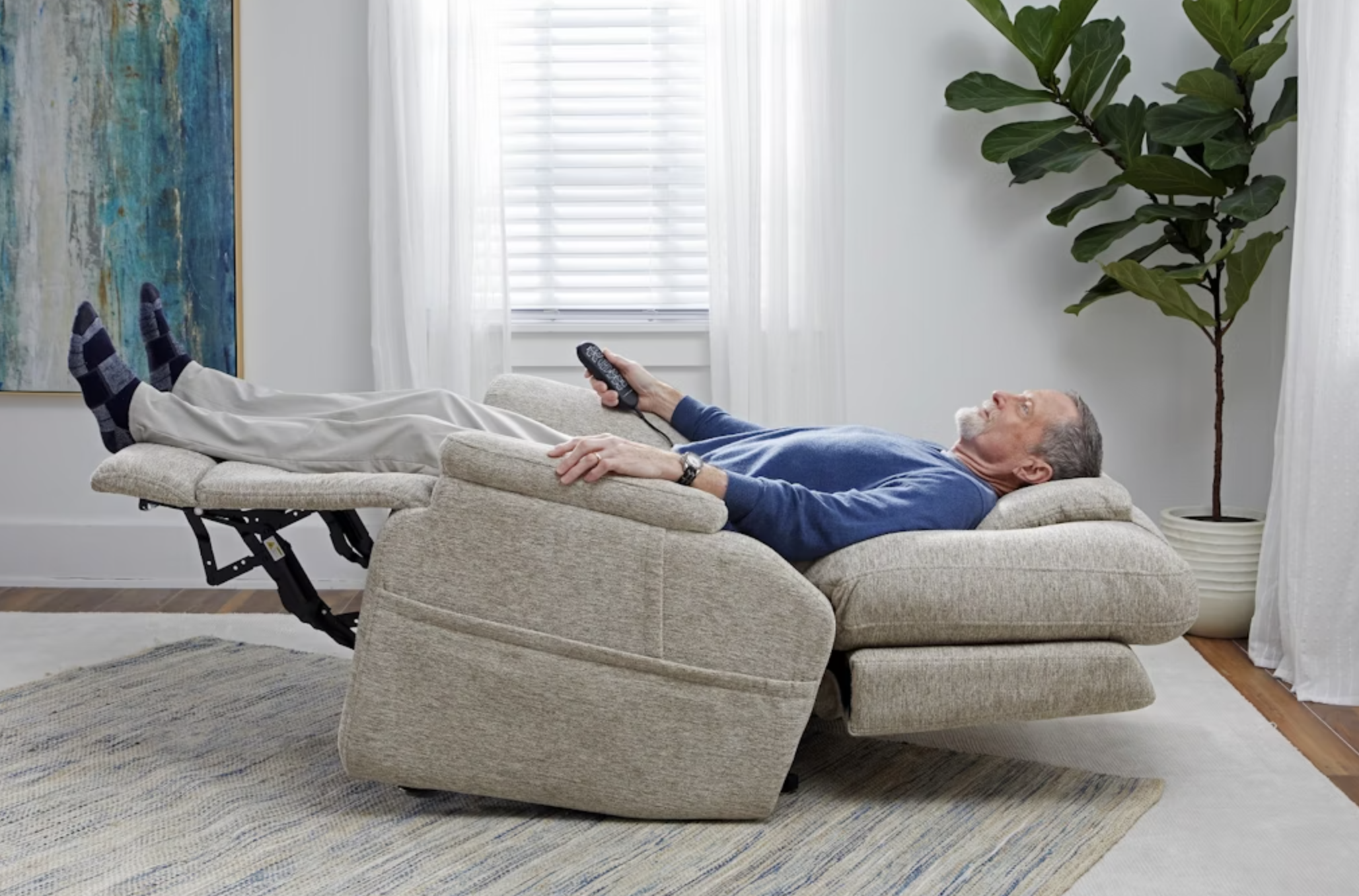 Father’s Day Gifts He’ll Actually Use — Only at Cardi’s Furniture & Mattresses!
